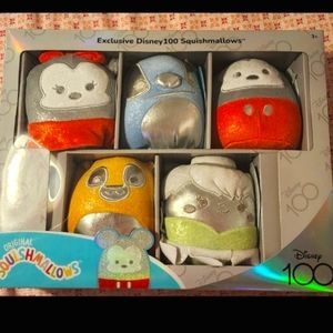 Disney's Exclusive 100 Squishmallos